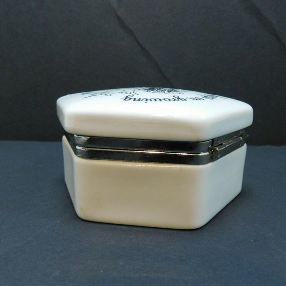 Wedding Keepsake Hinged Box Vintage Porcelain Designer Collection WWA 1976 Japan - Picture 3 of 10